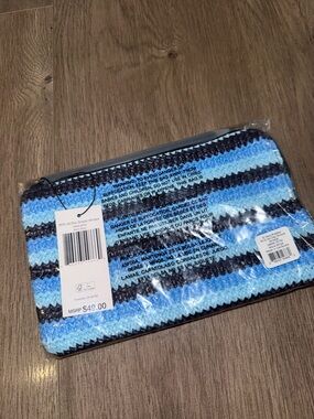 Vera Bradley Target Exclusive Striped Crochet Wristlet in Light & Navy Blue